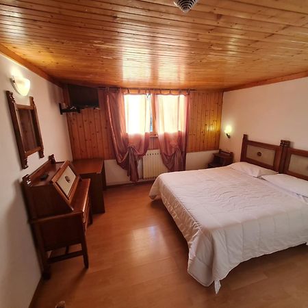 Hostel Il Pirata Cavareno Exteriér fotografie